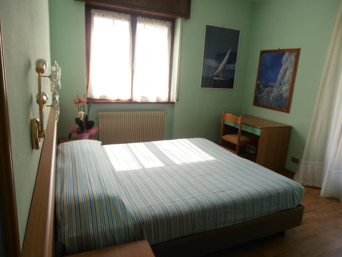 Locanda Ridevert Hotel Tione di Trento Buitenkant foto