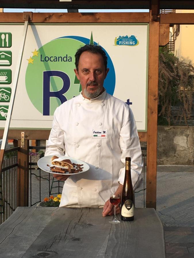 Locanda Ridevert Hotel Tione di Trento Buitenkant foto